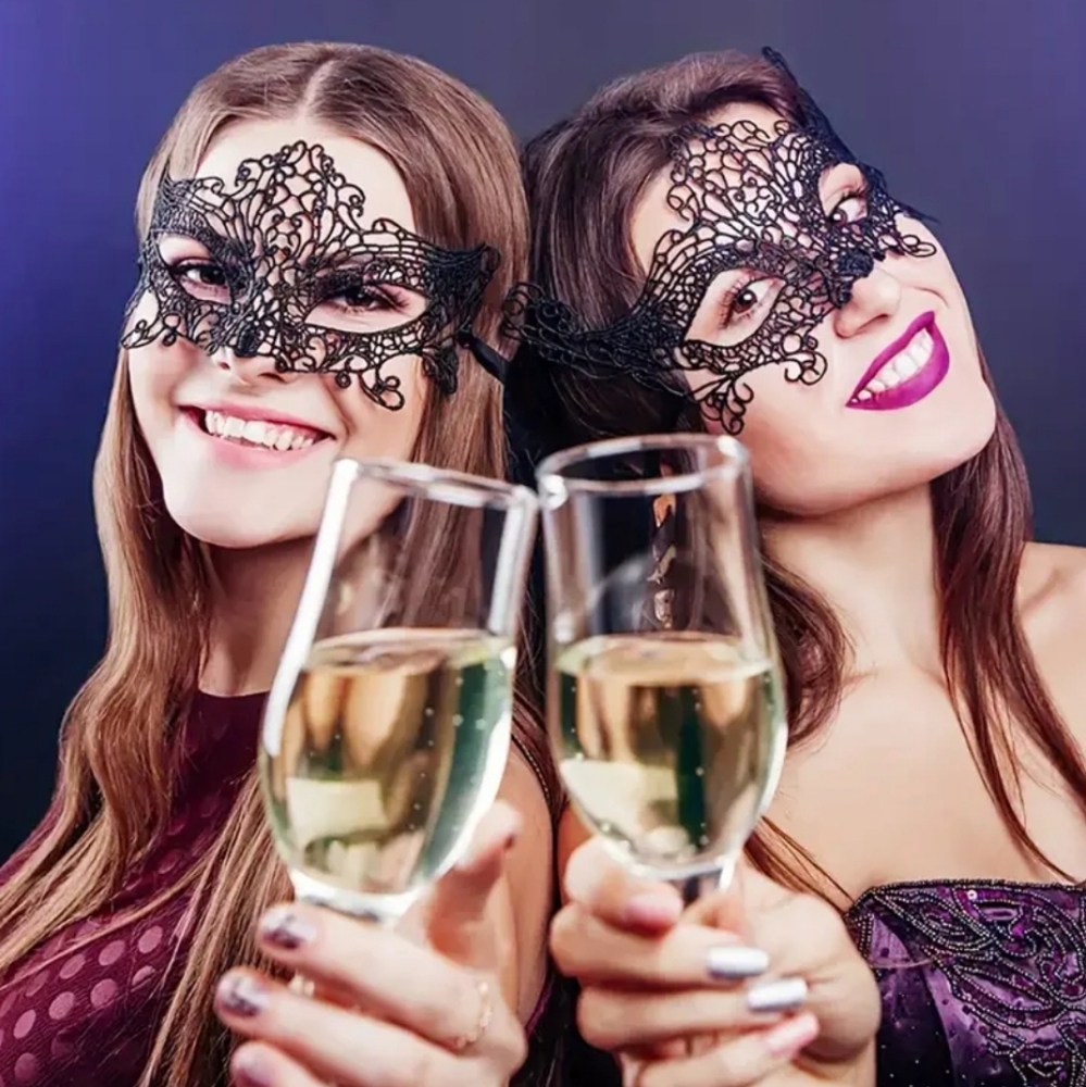 Masquerade Mask - Picture 12 of 16